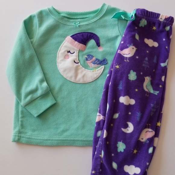 Carter's Other - Carter's two piece set fleece pajamas
